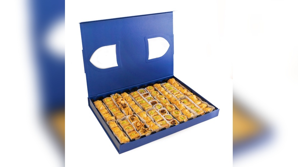 Carton Assortment Planning for Garment Shipments